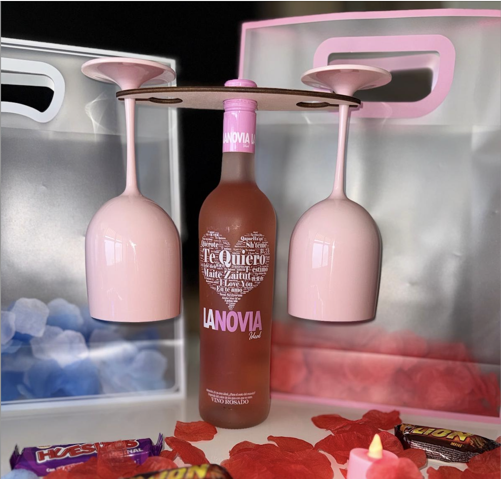 Botella de vino rosado